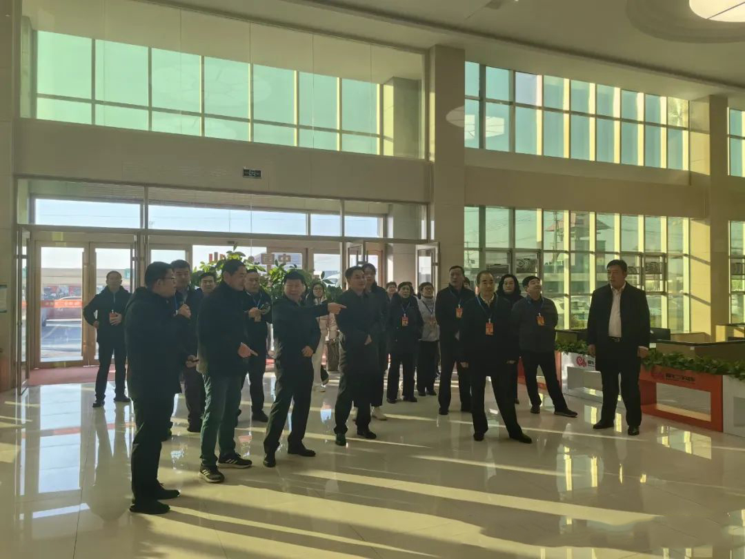 热烈欢迎驻梁市人大代表一行莅临乐鱼二手车市场视察指导