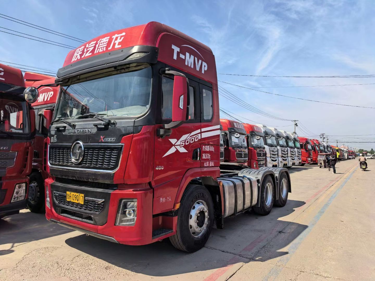 长途货运选什么车？大马力二手重卡牵引车适配全路况运输